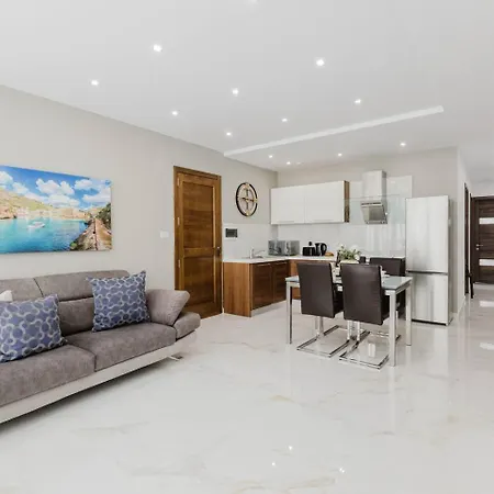 Sliema Ph 2bed Tigne Street By Homely ! Apartamento *