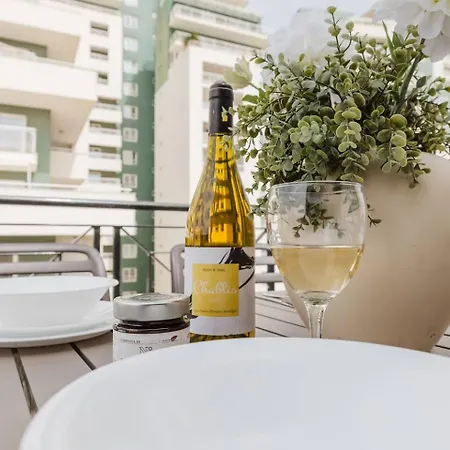 Апартаменты Sliema Ph 2bed Tigne Street By Homely !