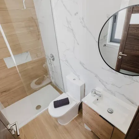 Sliema Ph 2bed Tigne Street By Homely ! Апартаменты Gzira